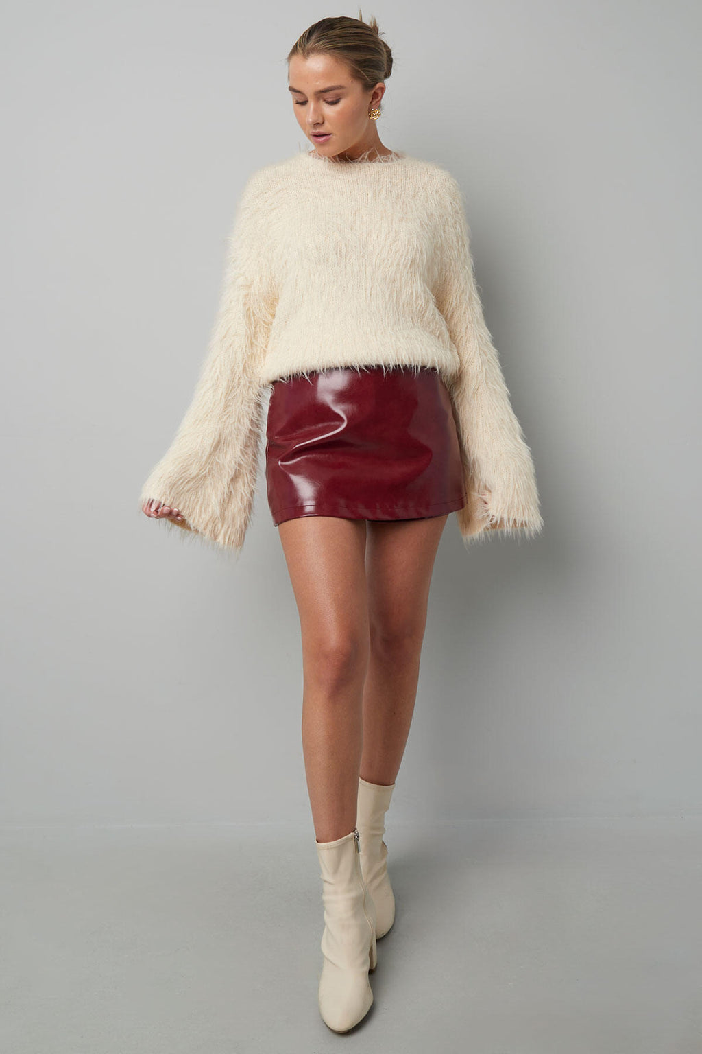 Cozy Acrylic Knit Sweater for Fall/Winter