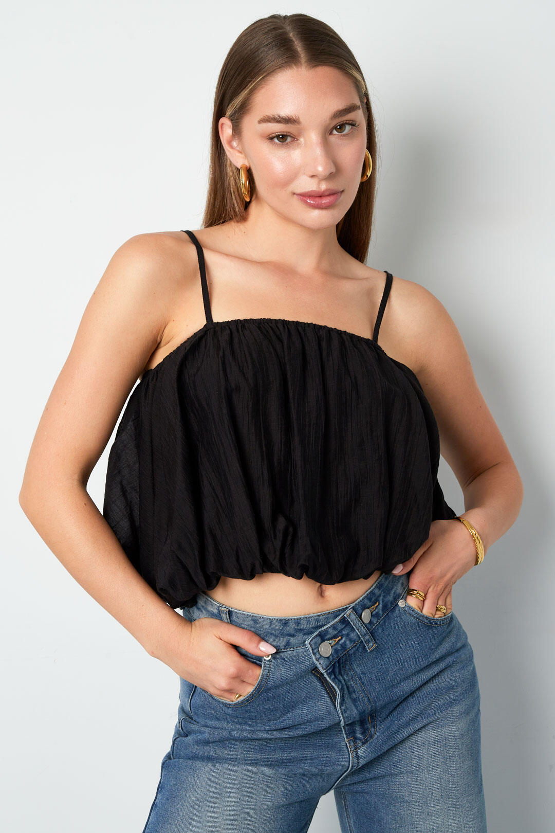 Model draagt ByNaila
